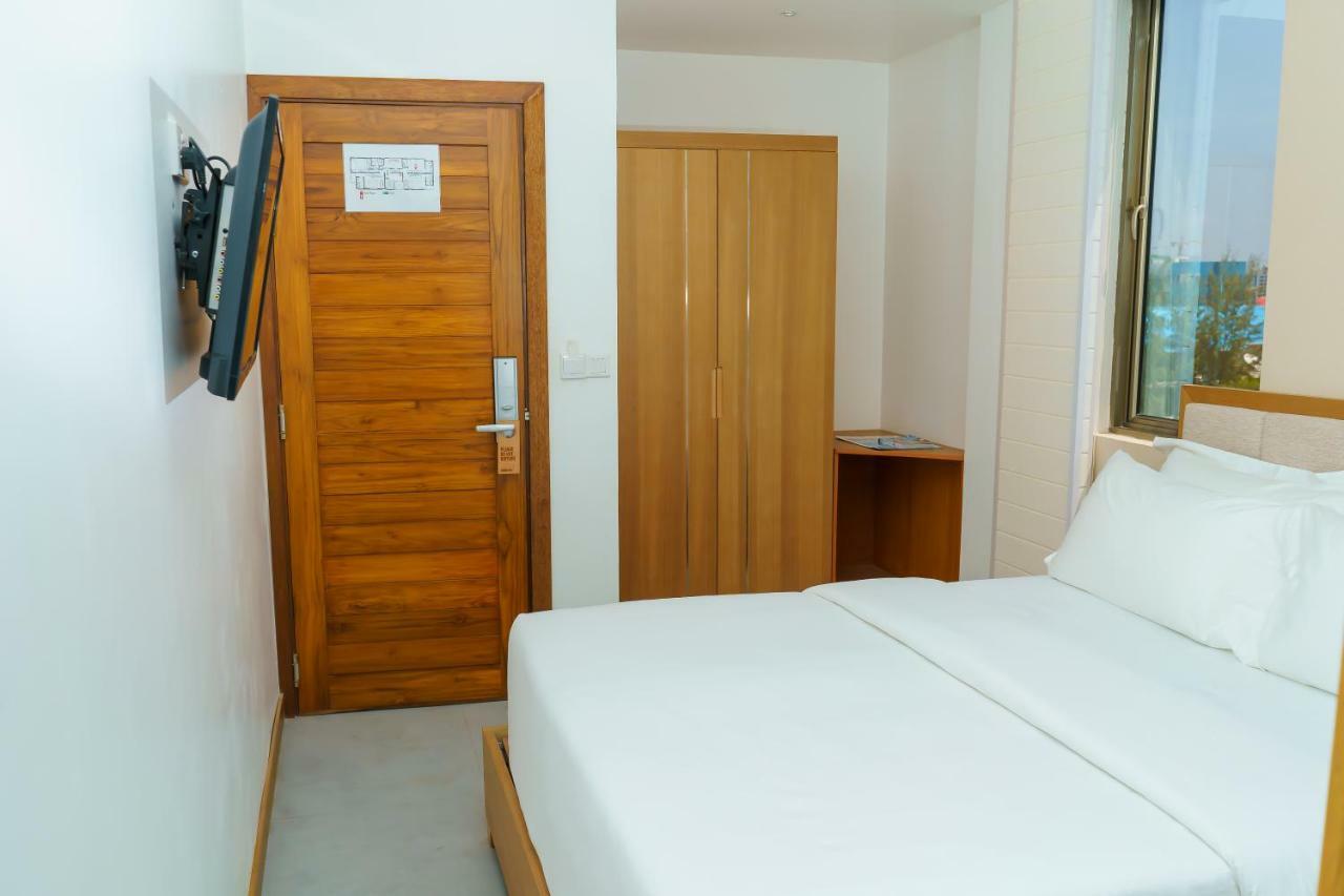 Araam Stay Hulhumale Exterior photo