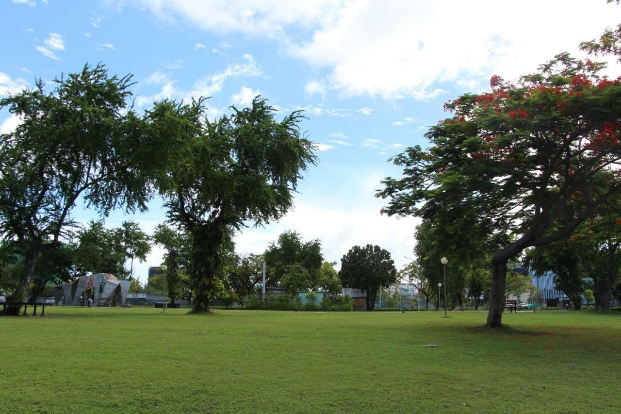 Araam Stay Hulhumale Exterior photo
